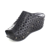 Refresh ELVA-07 Women's Slip On Platform Wedge Sandals