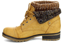 REFRESH WYNNE-01 Women's combat style lace up ankle bootie