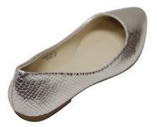 Bella Marie Angie-101 Women's pointy toe boat slip on patent snake leather flats