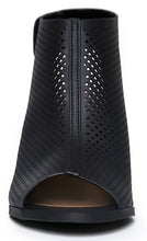 City Classified Women's Roadway Ankle Straps Heel
