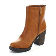 Refresh KRISTIN-01 Women's Almond Toe Elastic Lug Sole Chunky Heel Ankle Booties