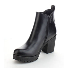 Refresh Club-01 Women's Elastic Panel Slip On Chunky Heel Ankle Booties
