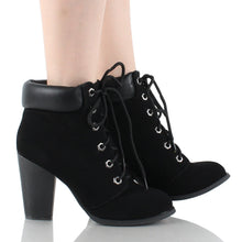 Demo 5 Womens Chunky Heel Ankle Booties Black