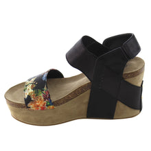 Nature Breeze FJ49 Women's Platform Wedge Heel Studded Floral Pattern Sandals