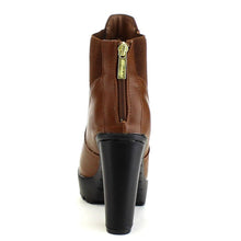 Breckelle's Hanna-11 Women's Platform Chunky Heel Lug Sole Chelsea Ankle Booties