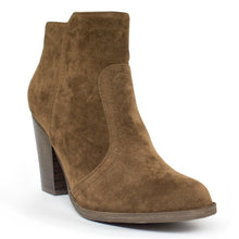 Breckelle's Womens Almond Toe Faux Suede Think Chunky Heel Cowboy Ankle Bootie