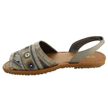 Nature Breeze FI12 Women's Slip On Embroidered Peep Toe Flat Sandals
