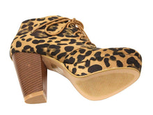 Bella Marie Goldie-21 Women's almond toe platform lace up chunky heel ankle high suede booties