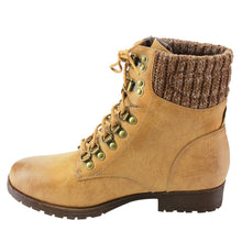 Refresh AD21 Women's Lace Up Sweater Collar Ankle Combat Booties